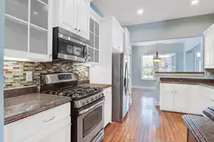 1912 Hall Point Rd, Mount Pleasant, SC 29466 - Photo 15