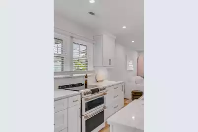 3002 Cameron Boulevard, Isle Of Palms, SC 29451 - Photo 9