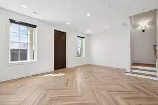 364 Broad St, Charleston, SC 29401 - Photo 7