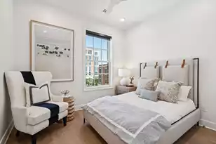 364 Broad St, Charleston, SC 29401 - Photo 13