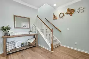 204 Honey Horn Dr, Summerville, SC 29486 - Photo 5