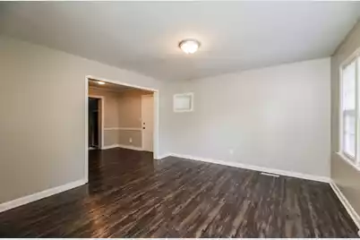 7021 Midland Drive, North Charleston, SC 29406 - Photo 3