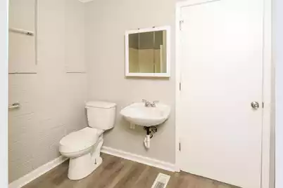 7021 Midland Drive, North Charleston, SC 29406 - Photo 9