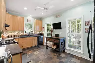 5864 Bears Bluff Rd, Wadmalaw Island, SC 29487 - Photo 19