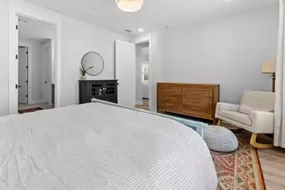 1554 Lakeshore Drive N, Mount Pleasant, SC 29466 - Photo 17