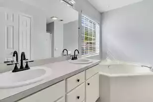 2779 Shadow Ln, North Charleston, SC 29406 - Photo 5