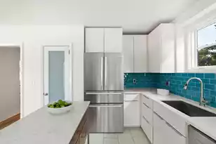 261 Grove St, Charleston, SC 29403 - Photo 15