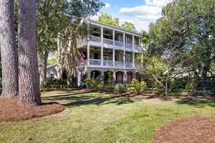 2112 Parkway Dr, Charleston, SC 29412 - Photo 3