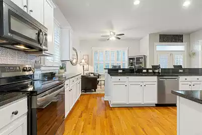 218 Carolinian Drive, Summerville, SC 29485 - Photo 11