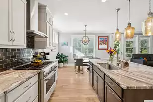 1573 Red Tide Rd, Mount Pleasant, SC 29466 - Photo 9