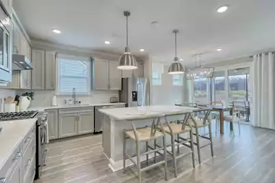 635 Coral Bells Lane, Summerville, SC 29486 - Photo 5