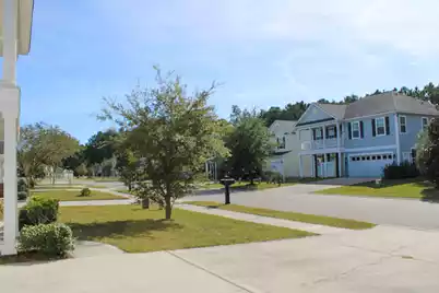 138 Shadybrook Drive Drive, Summerville, SC 29486 - Photo 5