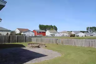 138 Shadybrook Dr Dr, Summerville, SC 29486 - Photo 7