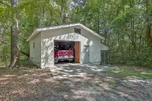 184 Burbank Dr, Cross, SC 29436 - Photo 15