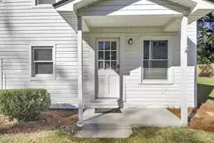 2021 Fremont St, Charleston, SC 29412 - Photo 3