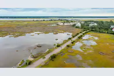 1420 Headquarters Plantation Drive, Johns Island, SC 29455 - Photo 15