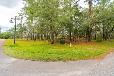 1420 Headquarters Plantation Drive, Johns Island, SC 29455 - Photo 9