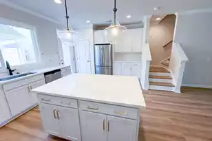 759 Blueway Ave, Summerville, SC 29486 - Photo 5