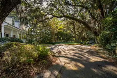 740 Lawton Place, Charleston, SC 29412 - Photo 5
