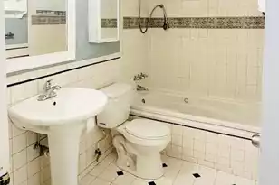 7945 Parklane Ct, North Charleston, SC 29418 - Photo 9