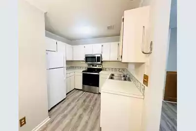 7945 Parklane Court #E, North Charleston, SC 29418 - Photo 7