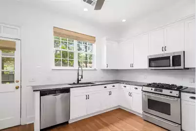 861 Center Park Street, Charleston, SC 29492 - Photo 17