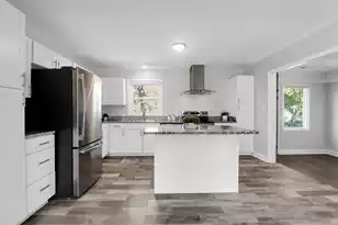 7719 Peppercorn Ln, North Charleston, SC 29420 - Photo 3