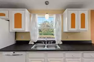 3210 Sidneys Rd, Walterboro, SC 29488 - Photo 11