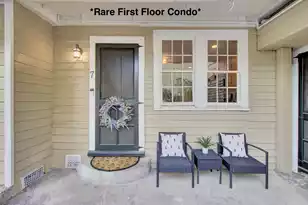 33 Pitt St, Charleston, SC 29401 - Photo 1