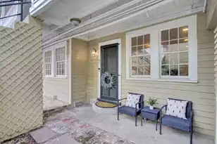 33 Pitt St, Charleston, SC 29401 - Photo 3