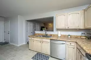 238 Avonshire Dr, Summerville, SC 29483 - Photo 15