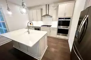 1226 Gannett Rd, Mount Pleasant, SC 29464 - Photo 3