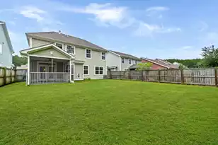 317 Whispering Breeze Ln, Summerville, SC 29486 - Photo 3