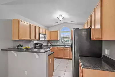 34 Pelican Circle, Beaufort, SC 29906 - Photo 9