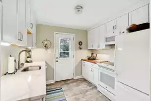 912 Ashley Ave W, Folly Beach, SC 29439 - Photo 61