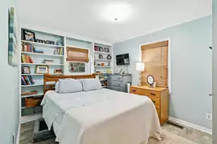 912 Ashley Ave W, Folly Beach, SC 29439 - Photo 65