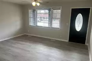 571 Sherrie Ln SW, Orangeburg, SC 29115 - Photo 9