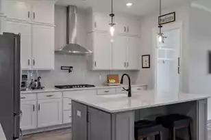 2412 Bent Oak Rd, Mount Pleasant, SC 29466 - Photo 9