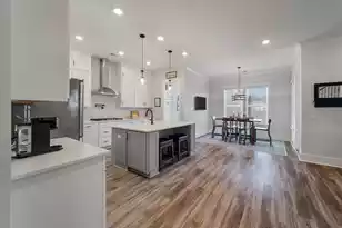 2412 Bent Oak Rd, Mount Pleasant, SC 29466 - Photo 7