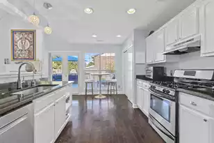 1504 Old Village Dr, Mount Pleasant, SC 29464 - Photo 17