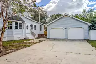 1406 Cooper River Blvd, Moncks Corner, SC 29461 - Photo 5