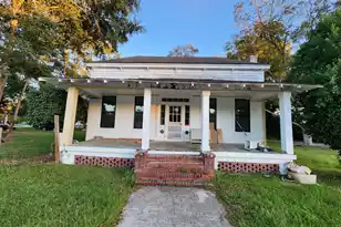 905 Peak St, Holly Hill, SC 29059 - Photo 1