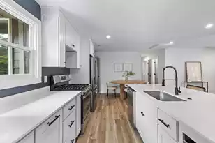 1320 Bresee St, Charleston, SC 29412 - Photo 9