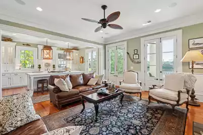 22 Fernandina Street, Mount Pleasant, SC 29464 - Photo 5