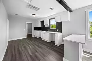 1806 Calvert St, North Charleston, SC 29405 - Photo 11