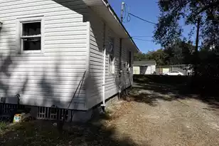 1816 Wichman St, Walterboro, SC 29488 - Photo 9