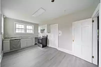 1740 Carolina Avenue, Orangeburg, SC 29115 - Photo 9