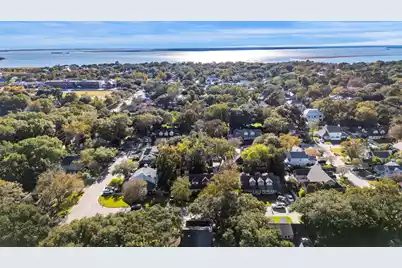 1489 Kinloch Lane, Mount Pleasant, SC 29464 - Photo 37