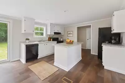 1820 Main Street, Bonneau, SC 29431 - Photo 5