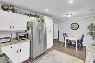 1129 River Bay Ln, Charleston, SC 29492 - Photo 17